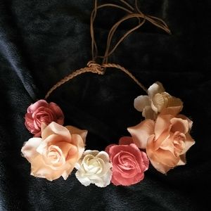 NWOT Boho Flower Headpiece